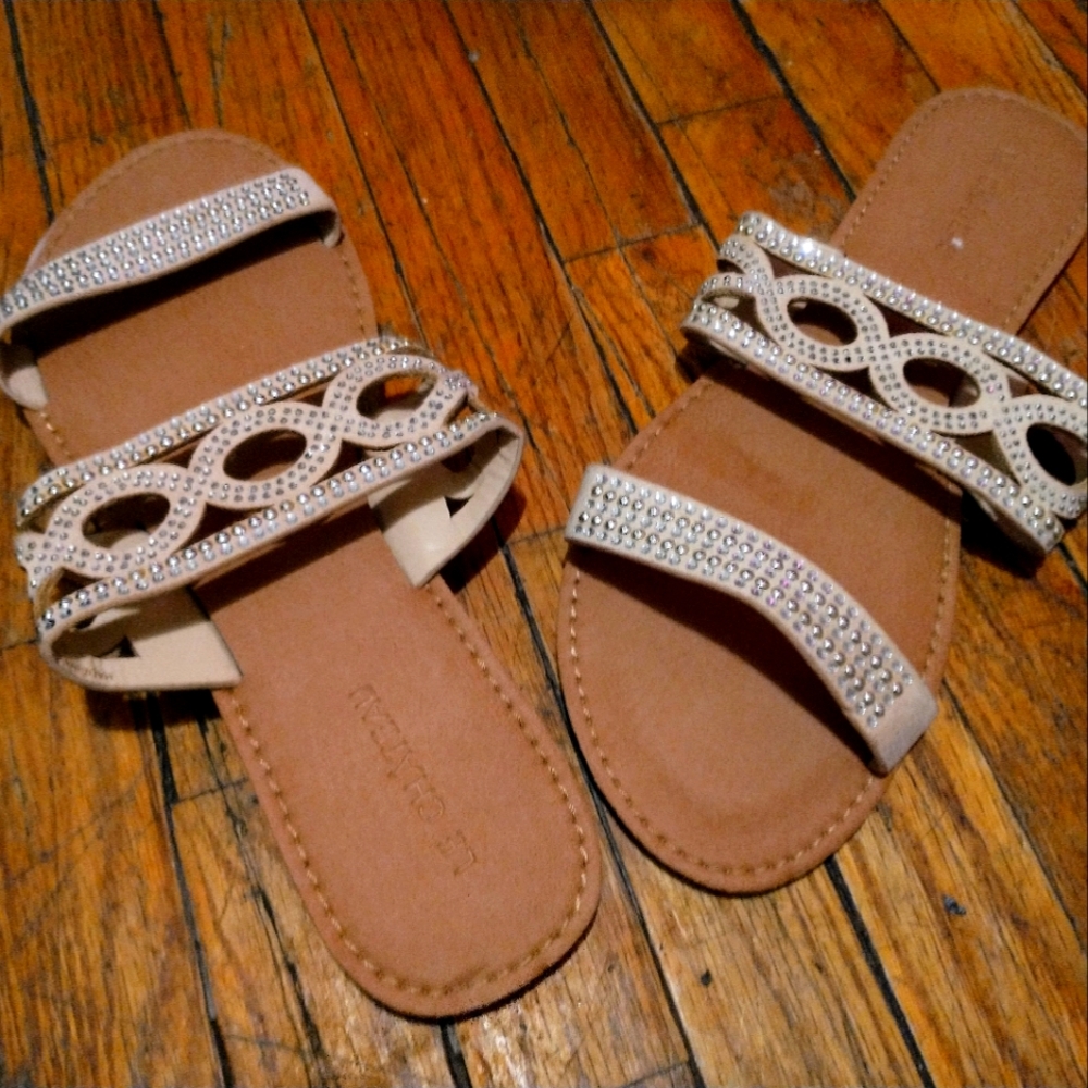 Le Chateau size 8 Brand New With Tags